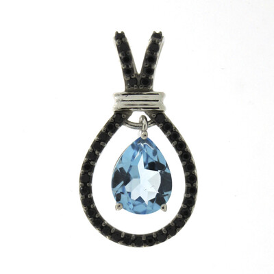 Colgante en plata con Topacio azul suizo