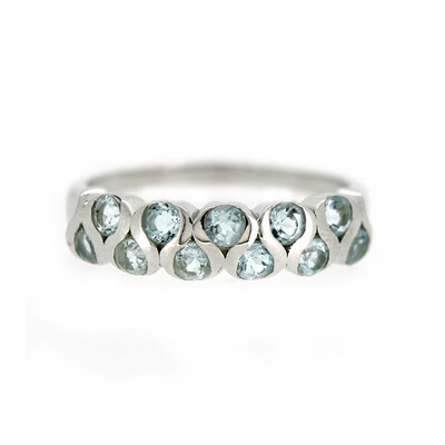 Anillo en plata con Topacio azul cielo