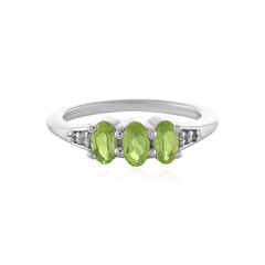 Anillo en plata con Peridoto de Arizona