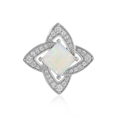 Colgante en plata con Ópalo de Welo (Adela Silber)
