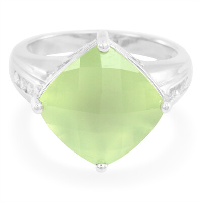 Anillo en plata con Prehnita