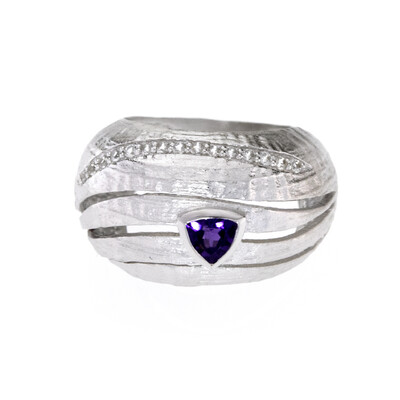 Anillo en plata con Amatista de Zambia