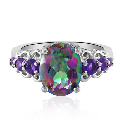 Anillo en plata con Cuarzo místico