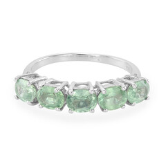 Anillo en plata con Cianita menta