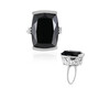 Anillo en plata con Espinela negra