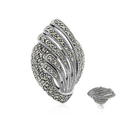 Anillo en plata con Marcasita