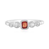 Anillo en plata con Rubí de Tanzania (Adela Silber)
