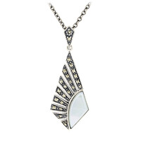 Collar en plata con Nácar