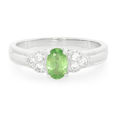 Anillo en plata con Cianita menta