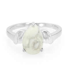 Anillo en plata con Howlita