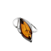 Anillo en plata con Ámbar báltico