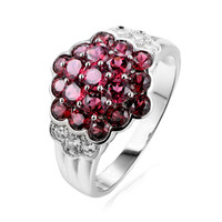 Anillo en plata con Rodolita