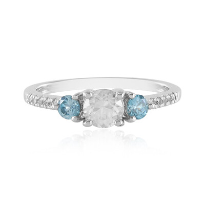 Anillo en plata con Zircón