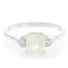Anillo en plata con Prehnita