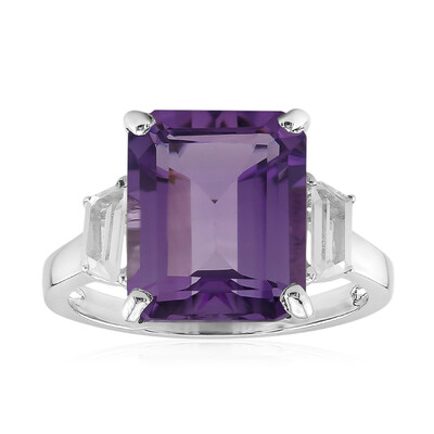 Anillo en plata con Amatista