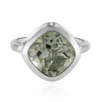 Anillo en plata con Amatista verde