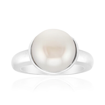 Anillo en plata con Perla blanca Freshwater (Michelle Albala)