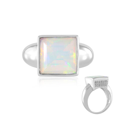 Anillo en plata con Ópalo de Welo (de Melo)