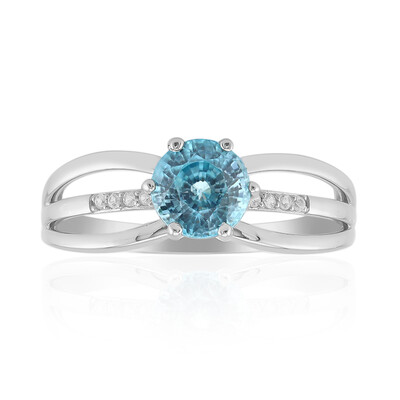 Anillo en plata con Zircón de Ratanak Kirí