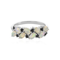 Anillo en plata con Ópalo de Welo