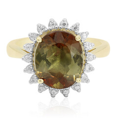 Anillo en oro con Andalucita