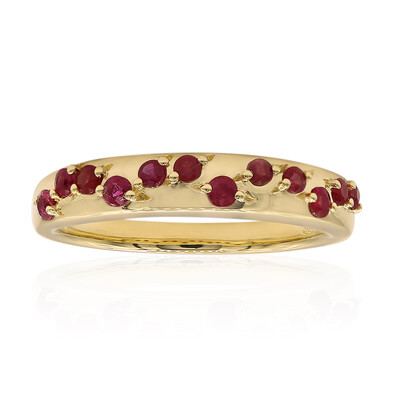 Anillo en oro con Berilo rojo