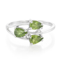 Anillo en plata con Zafiro verde AAA