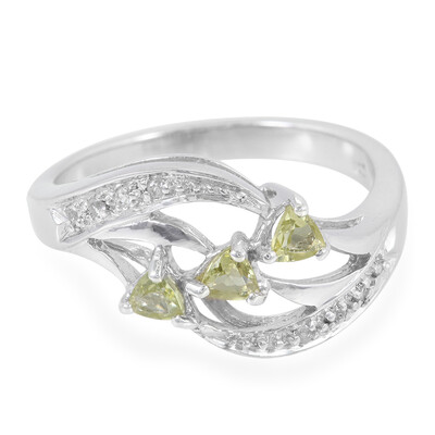 Anillo en plata con Apatita Xia