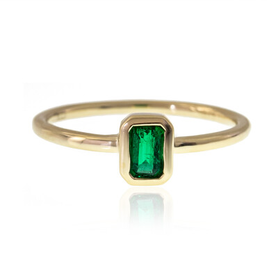 Anillo en oro con Esmeralda de Colombia