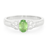 Anillo en plata con Cianita menta