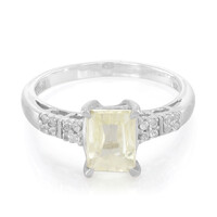 Anillo en plata con Cuncita amarillo canario