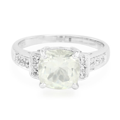Anillo en plata con Ortoclasa