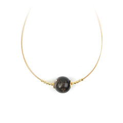Collar en plata con Moscovita