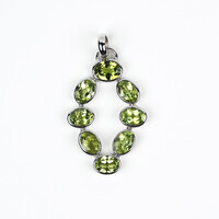 Colgante en plata con Peridoto