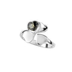 Anillo en plata con Ámbar báltico verde