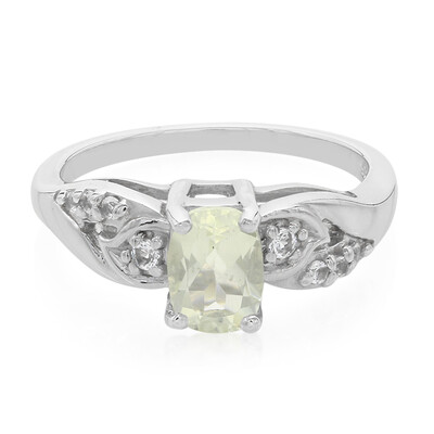 Anillo en plata con Ortoclasa