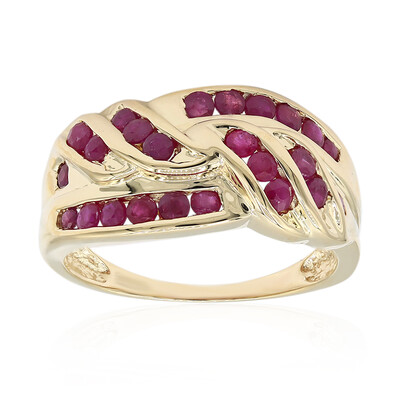 Anillo en oro con Rubí
