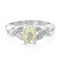 Anillo en plata con Ortoclasa