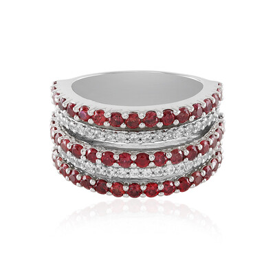Anillo en plata con Rubí de Tanzania (Adela Silber)