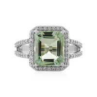 Anillo en plata con Amatista verde