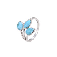 Anillo en plata con Larimar