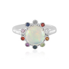 Anillo en plata con Ópalo de Welo (Adela Silber)