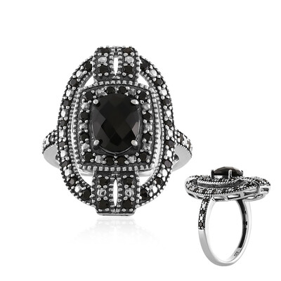 Anillo en plata con Ónix negro