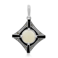 Colgante en plata con Ópalo blanco