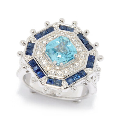 Anillo en plata con Zircón de Ratanak Kirí (Dallas Prince Designs)