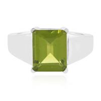 Anillo en plata con Peridoto