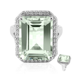 Anillo en plata con Amatista verde