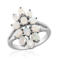 Anillo en plata con Ópalo de Welo