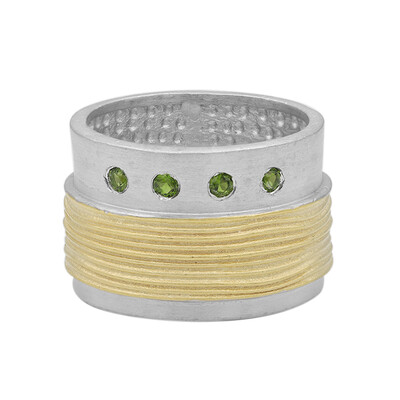 Anillo en plata con Diópsido de Rusia (MONOSONO COLLECTION)