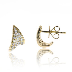 Pendientes en oro con Diamante I1 (H)  (CIRARI)